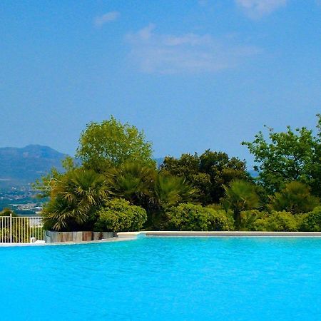 Studio Apartment - Domaine Du Golf Resort 로크부른수르알젠스 외부 사진